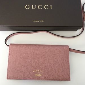New Gucci Crossbody Wallet Bag